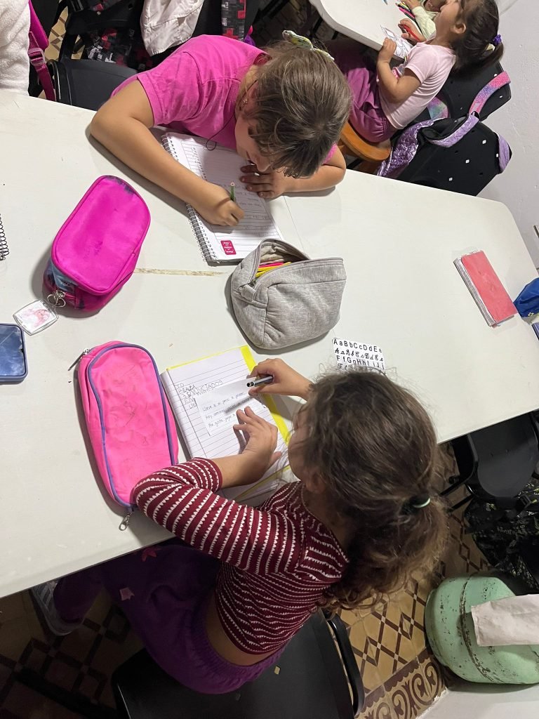 Aulas de apoyo escolar 2025