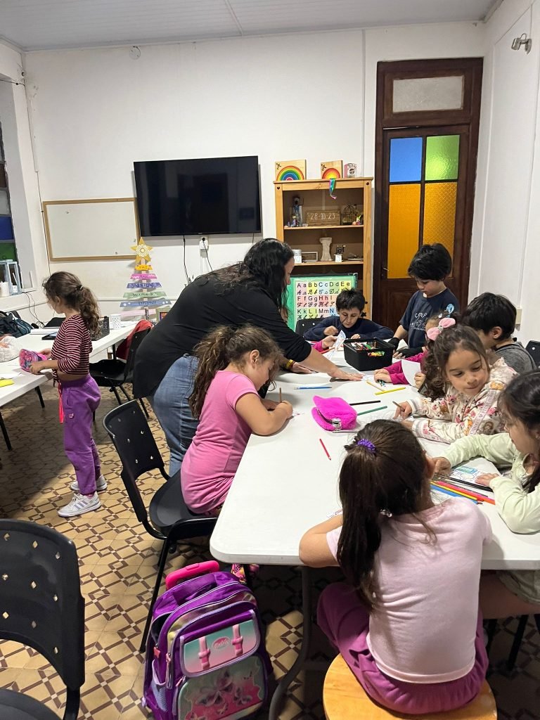 Aulas de apoyo escolar 2025